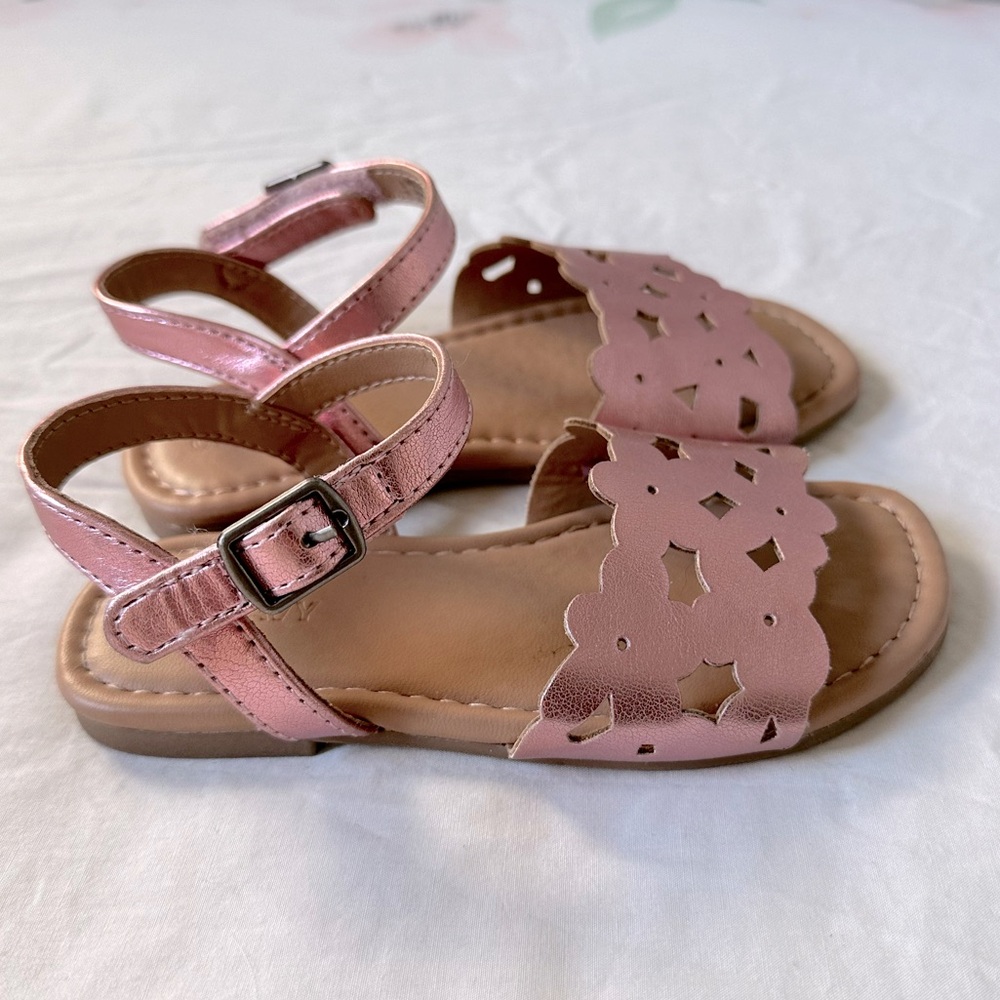 Old Navy pink metallic sandals size 8 - Picture 4 of 5